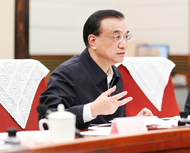 Premi chins, Li Keqiang, durante simpsio em Pequim