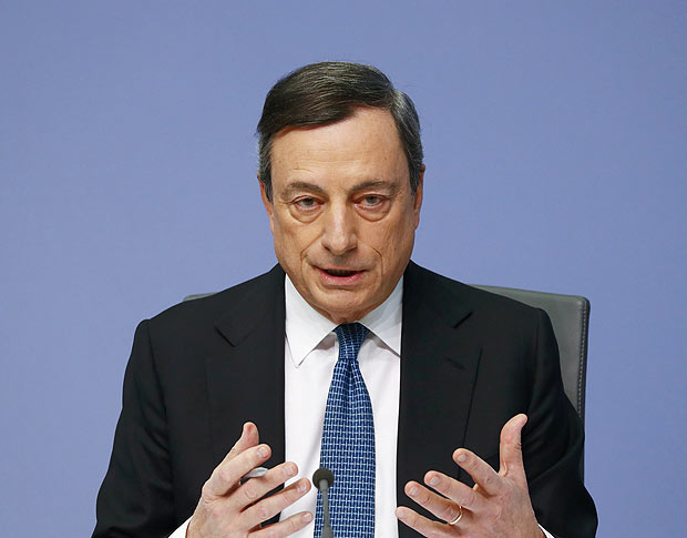 Presidente do BCE, Mario Draghi, durante anncio de novas medidas de estmulo econmico