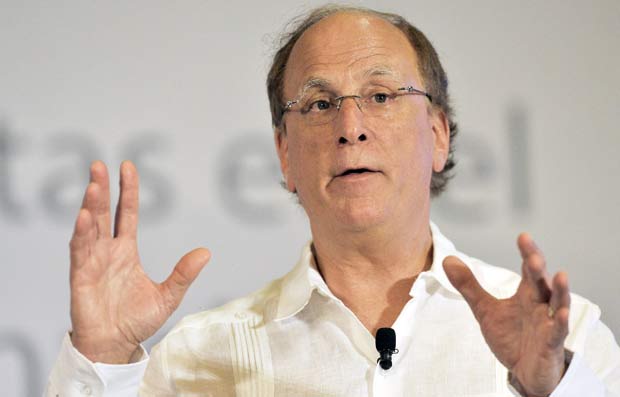 BlackRock CEO Larry Fink delivers a speech during the second day of the 79th Annual Convention of Bankers in Acapulco, Mexico, on March 11, 2016. AFP PHOTO/Pedro Pardo ORG XMIT: MEX100