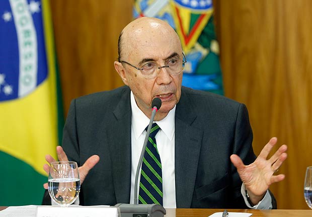 Ministro Henrique Meirelles (Fazenda) concede entrevista para detalhar medidas de ajuste fiscal