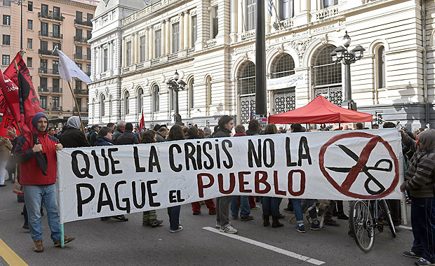 Crise no Brasil influencia vendas externas e grau de confiana no Uruguai