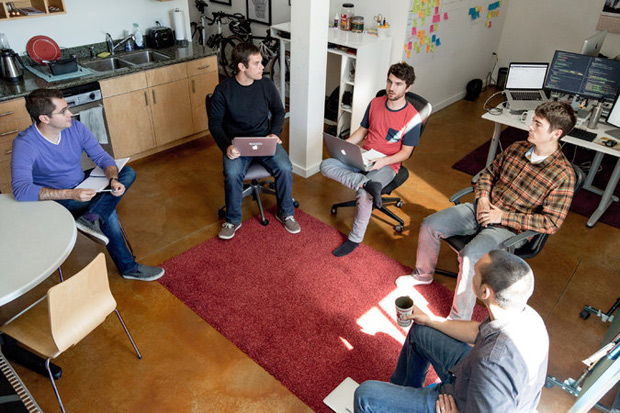 Funcionrios da Payable durante reunio no escritrio em San Francisco