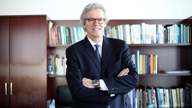 Vice-presidente do banco, Paulo Nogueira Batista, diz que NDB ir abrir-se a todas as naes da ONU 