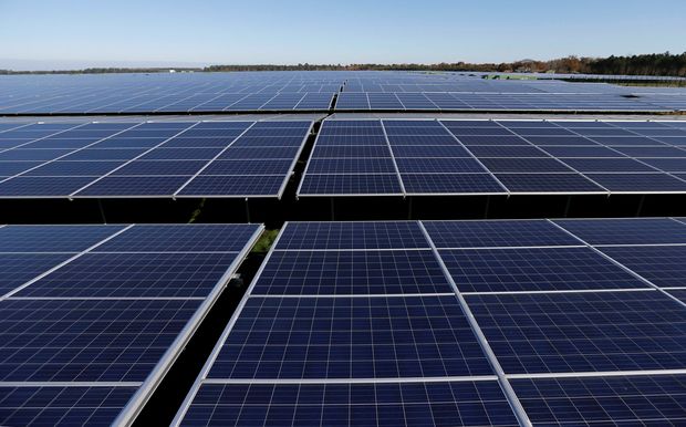 Painis de energia solar: Panasonic e Tesla se uniram para explorar produtos