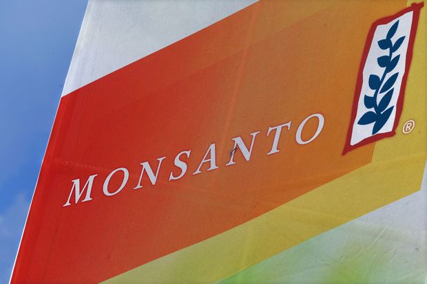 Acionistas da gigante de sementes Monsanto aprovaram nesta tera-feira a fuso com a Bayer