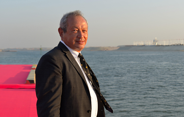 Suez Canal - 6 August 2015 - Egyptian billionaire Naguib Sawiris at the inauguration of the expansion of the New Suez Canal, doubling capacity of shipping in the canal and decreasing waiting times.Photo Barry Iverson / Alamy /Latinstock ORG XMIT: F2FCH7 ***DIREITOS RESERVADOS. NO PUBLICAR SEM AUTORIZAO DO DETENTOR DOS DIREITOS AUTORAIS E DE IMAGEM***