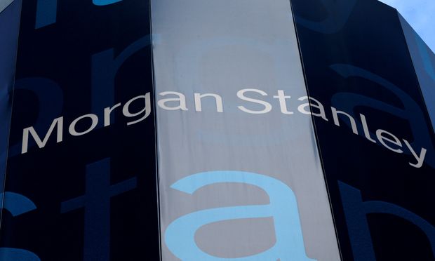 Lucro do banco Morgan Stanley dobrou no ltimo trimestre do ano, superando expectativas