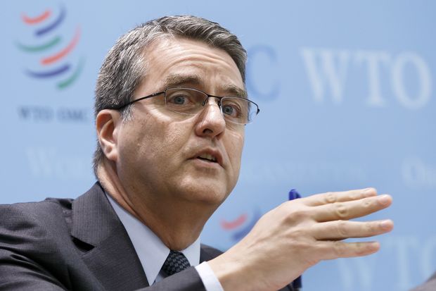 Brasileiro Roberto Azevêdo é reeleito diretor-geral da OMC