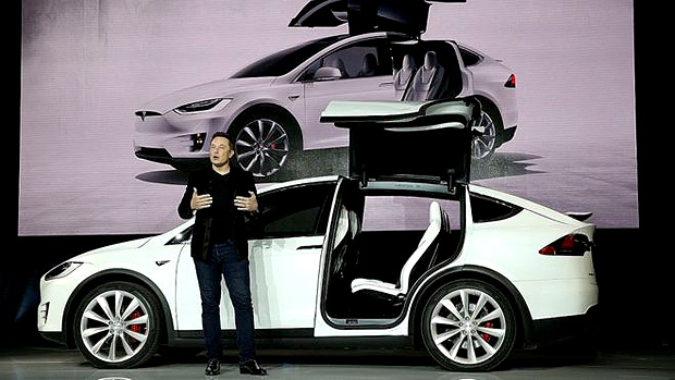 Presidente da Tesla, Elon Musk, durante lanamento do Model X
