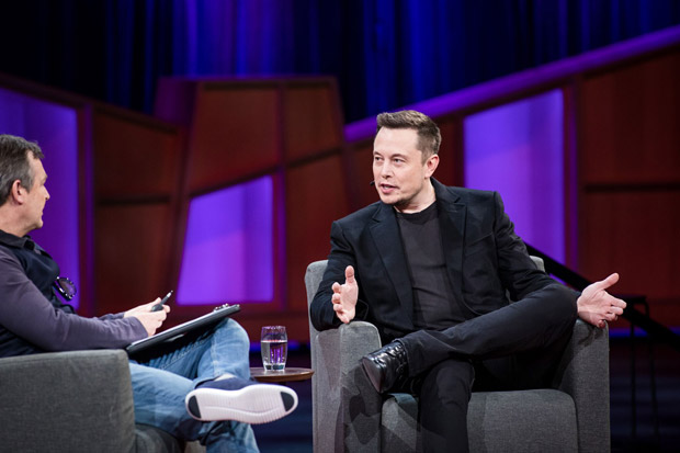 Elon Musk em conferência em Vancouver