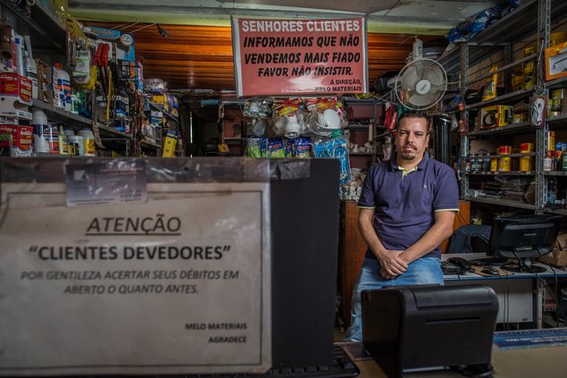 Leandro Melo, scio de uma loja de materiais de construo que fica em Itapecerica da Serra, na Grande So Paulo