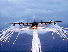 EUA usaram avio AC-130 (como o da foto) para lanar ataque contra Al Qaeda na Somlia