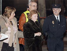 Ex-presidente Isabelita Pern  detida por policiais espanhis em Madri