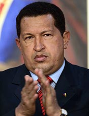 O presidente Hugo Chvez concentra cada vez mais poder