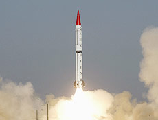 Paquisto testa com sucesso mssil balstico <br>de longo alcance com capacidade nuclear