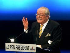Candidato  Presidncia pela extrema direita francesa Jean-Marie Le Pen, 78