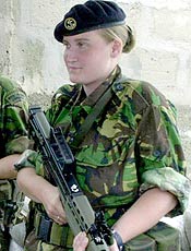 Marinheira britnica Faye Turney, 26, deve ser libertada pelo Ir