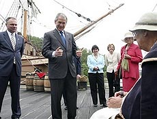 Bush participa da comemorao de 400 anos da primeira colnia inglesa nas Amricas