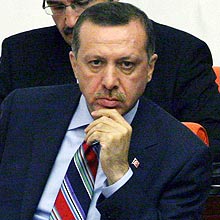 Premi turco, Recep Tayyip Erdogan, viajar ao Oriente Mdio por cessar-fogo