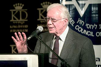 Jimmy Carter defendeu ontem, no Congresso norte-americano, uma reforma energtica no pas, a fim de evitar dependncia externa
