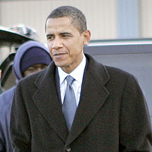 O presidente eleito dos EUA, Barack Obama, no aeroporto Midway, em Chicago.