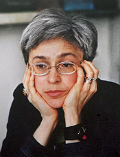 Jornalista russa Anna Politkovskaya foi morta em outubro de 2006
