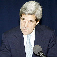 O senador americano John Kerry, cujo pedido para entrar no Ir ser avaliado
