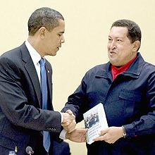 Chvez presenteia Obama com livro frequentemente citado pelo lder venezuelano