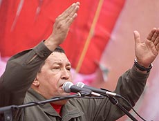 Chávez iniciou tomada de empresas terceirizadas do setor petroleiro na Venezuela 