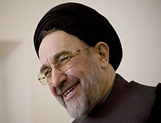 Ex-presidente do Ir Mohammad Khatami diz que reformistas prosseguem em cena no pas