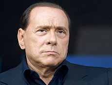 O primeiro-ministro da Itlia, Silvio Berlusconi, que respondeu reportagens com processo