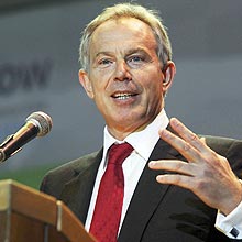 Site oferece recompensa por prisão de ex-primeiro-ministro britânico Tony Blair