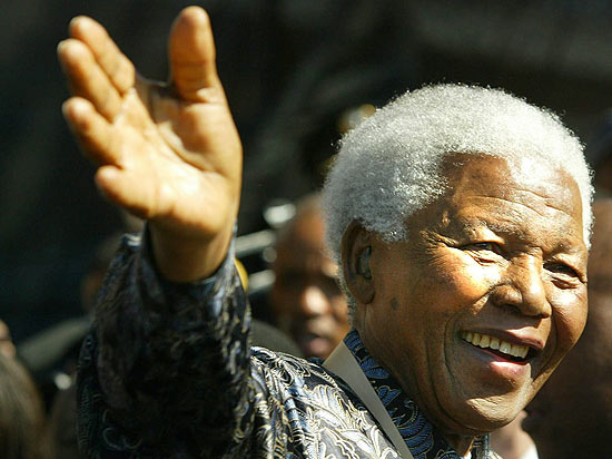 O Nobel da Paz Nelson Mandela, que teve o dia do aniversrio transformado no Dia Internacional Nelson Mandela
