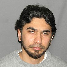 Primeira foto de Faisal Shahzad, 30, após ser detido em conexão com ataques frustrados na Times Square