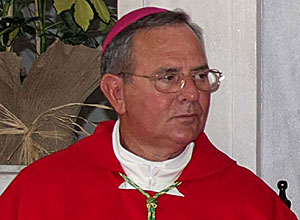 Luigi Padovese (arquivo), foi morto na Turquia; país registra série de ataques contra padres católicos