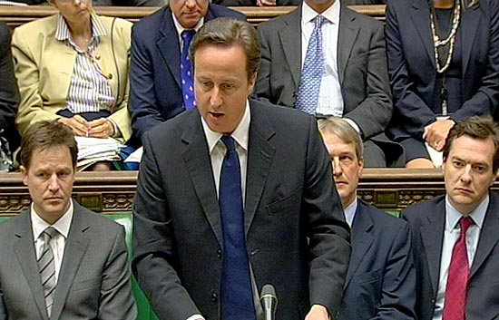 Premi David Cameron pede perdo  Irlanda do Norte e diz que ao foi "injustificada"