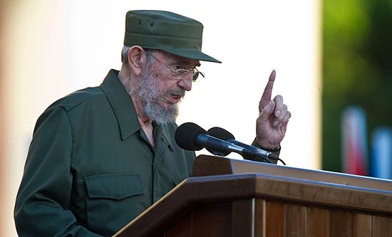 Ex-ditador cubano Fidel Castro discursa pela primeira vez ao pblico desde que saiu do poder 