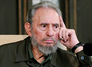 O ex-lder cubano Fidel Castro disse que seus comentrios sobre o modelo econmico de Cuba foram mal interpretados