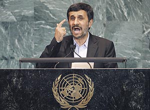Presidente iraniano, Mahmoud Ahmnadinejad, discursa na ONU; declaraes sobre o 11/9 causam polmica