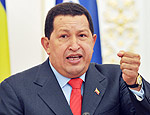 Hugo Chávez chama desabrigados para palácio presidencial
