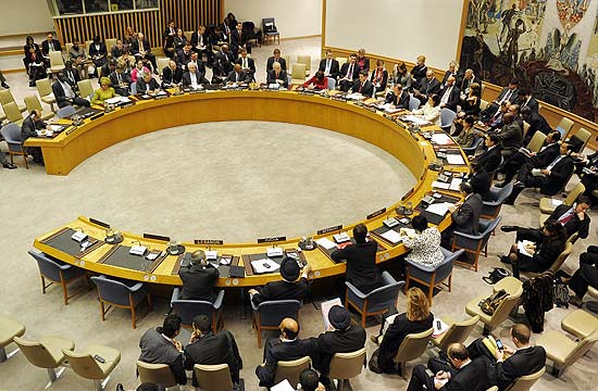 Mundo | Conselho das Nações Unidas aprova sanções contra Gaddafi