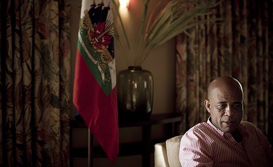 Cantor popular Michel Martelly,  o vencedor das eleies no Haiti, diz fonte