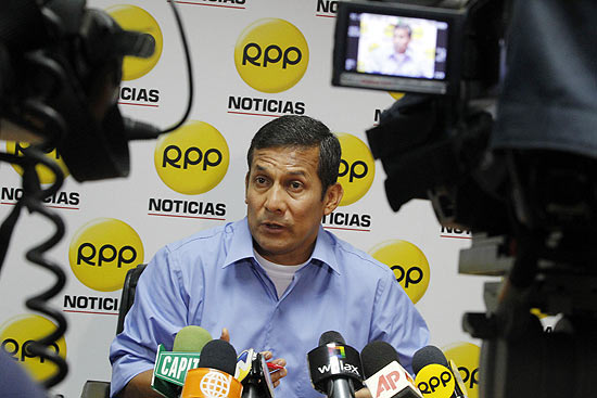 Candidato presidencial Ollanta Humala foi comparado at com Hitler por suas razes indgenas