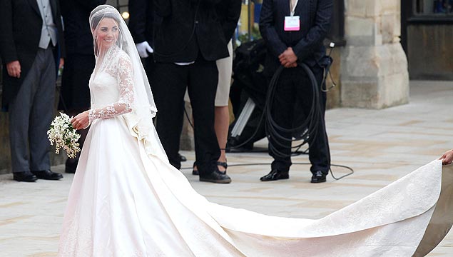 Vestido de casamento de Kate Middleton, que se uniu nesta sexta ao príncipe William