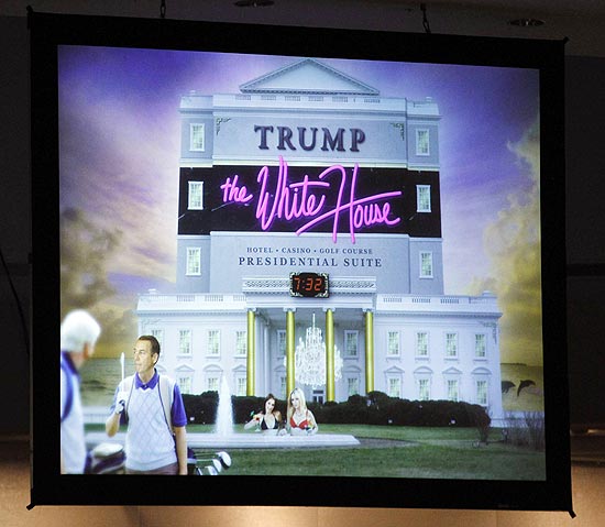 Montagem exibida por Obama em jantar mostra Casa Branca transformada em negcio por Donald Trump