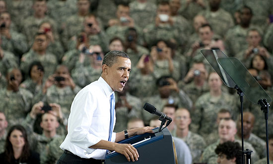 Sem poupar elogios, Obama disse aos soldados que os EUA têm o "melhor Exército que o mundo já conheceu"