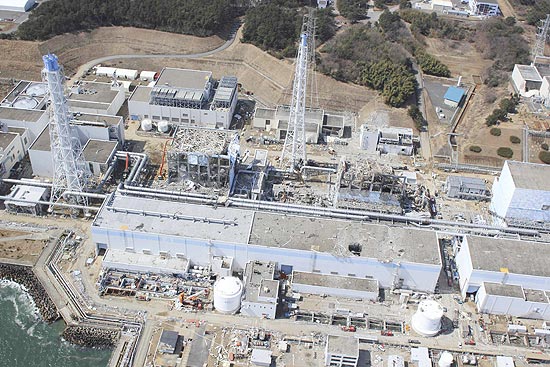 Vista area da usina nuclear de Fukushima, no nordeste do Japo; funcionrios foram retirados aps terremoto