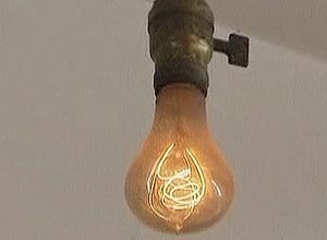 Lâmpada foi acesa em 1901 na cidade de Livermore, norte da Califórnia e foi apagada apenas por alguns cortes de energia