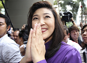 A candidata Yingluck Shinawatra lidera votação na Tailândia, segundo pesquisa de boca de urna