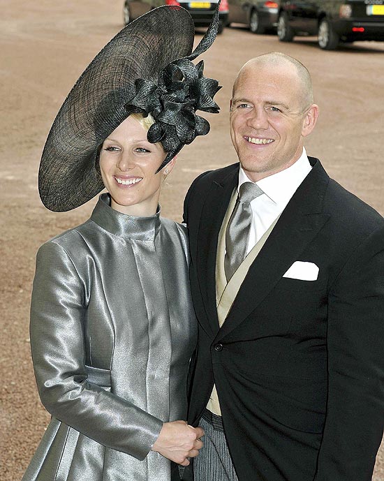 Neta da rainha Elizabeth 2ª, Zara Phillips vai se casar com o jogador de rugby Mike Tindall 